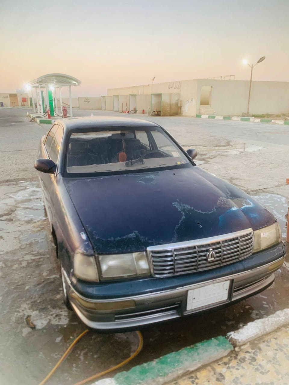 السلام عليكم بطه للبيع مكينه وقير مقفولات وتخم تايرات حداده 85 السنويه 27 ما منتهيه رقمها السعر 38 بيها مجال***********
