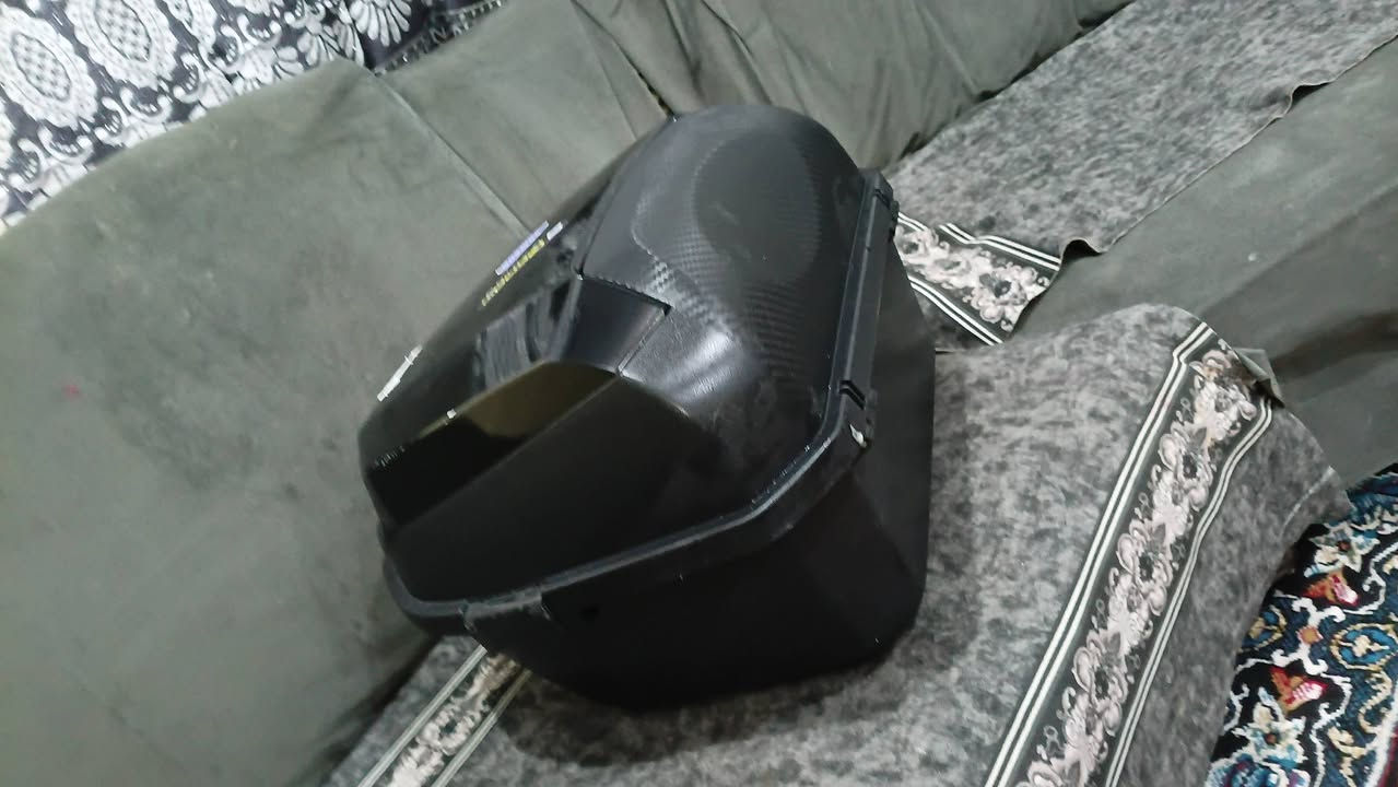 السلام عليكم جنطه مال ماطور حجم الجبير اخو الجديده بيها اسورجين السعر اب 25وبيها مجال شراي تعال خاص رقم الهاتف ***********
