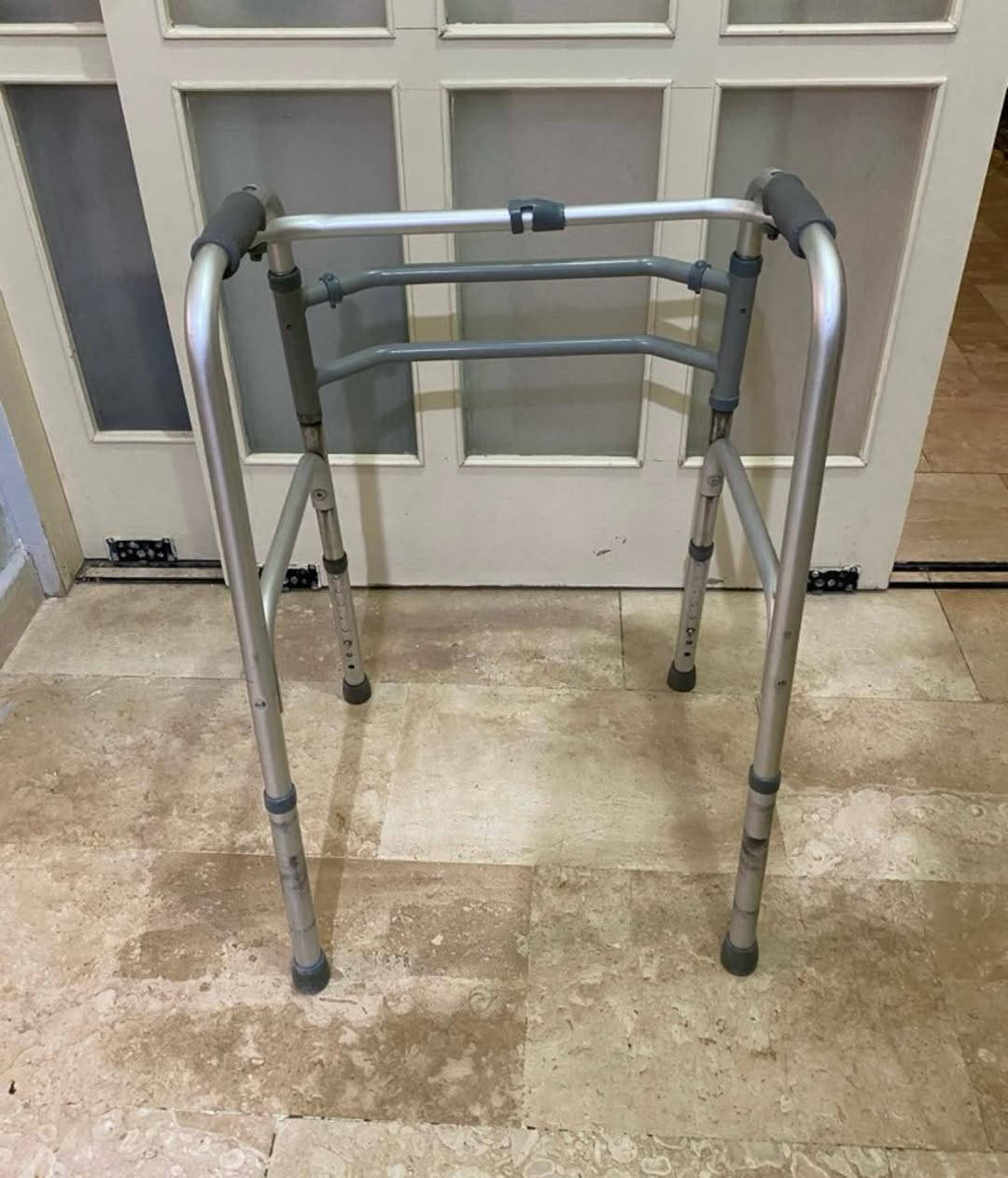 معدات لكبار السن للبيع


**إذا كنت صاحب هذا الإعلان وتريد حذفه لأي سبب، رجاءا أرسل رسالة إلى الدعم الفني**