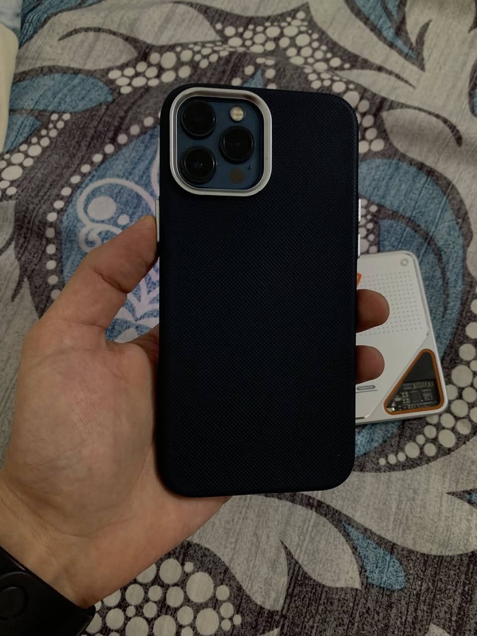 سلام عليكم ايفون 12 برو ماكس ذاكرة 256 بطارية 100 مستبدلة نوعية جيدة ومستبدل شاشة افضل نوعية بالسوگ مابيها حواف (لحية) ماكو فرق عن الاصلية 
السعر 380 
مكاني النجف


**إذا كنت صاحب هذا الإعلان وتريد حذفه لأي سبب، رجاءا أرسل رسالة إلى الدعم الفني**