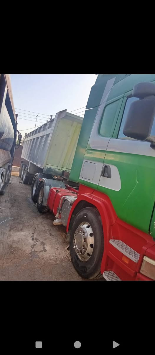 سلام عليكم سكانيا للبيع مديل 2005صل سنويه 29 مكينه كير مكفوله سياره جاهزه للعمل عربانه عمل تلث دناكير 33متر لعلوان بصره لهارثه رقم لهاتف ***********
