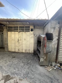 محل للبيع العنوان سوق الهوى مدخل شارع البالات مساحة 4*4 للاستفسار 0771...