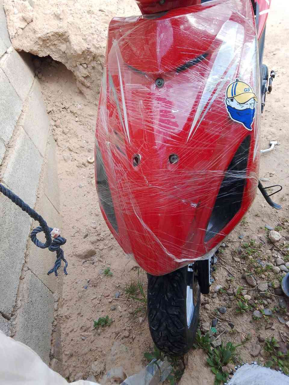 السلام عليكم ورحمه الله وبركاته للبيع دراجه ماكس 140 محرك 150 بوشه49 الدراجه حلوه ونضيفه السعر المطلوب 400وبي مجال قضاء العلم موجود عل خاص ***********
