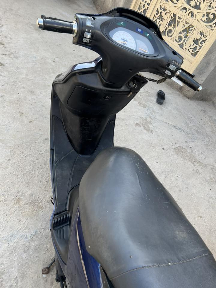 دراجة فراشة فحل ابو الدسك  للبيع
دراجة جاهزة ونضيفه ومكينة بلاديه ما مفتوحة جيب مصلح وافحص وين ما يعجبك مكينة ماكس كابريته قبق اسود يعني شلعه ومعدل فول
دراجة جاهزة سلف وهندر وكهربائيات اشاير دبلات 
دراجة نضيفه وحلوه مال حاوية 
السعر 475 
مكانها ديوانية شافعية
***********
