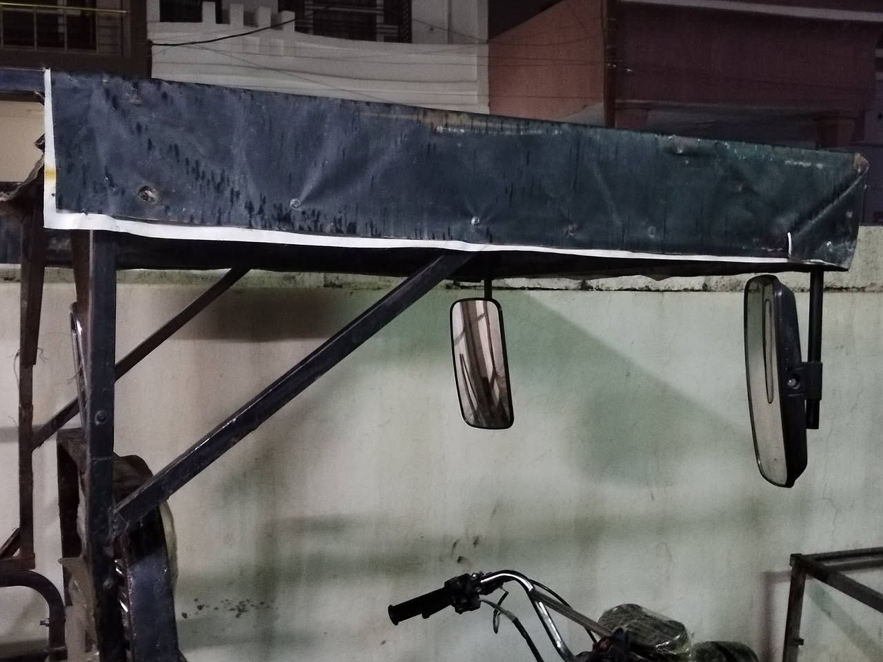 سلام عليكم جنج ستوته نضيف سعر 60رقم ***********
