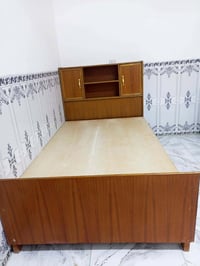 جربايه مكتبيه • سرير مكتبي • جربايه • سرير • نظيف • جديد