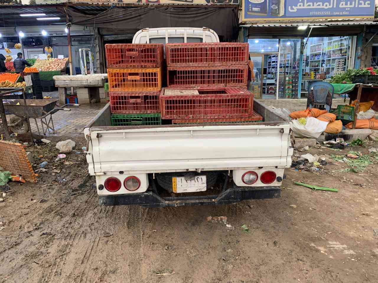 كيا ٢٠١٢ رقم ديالى مكفولة بديها  بي صبغ القمارة بلادية مكان السيارة بغداد المعامل بستان سامي للاستفسار ***********السعر ٩٨
