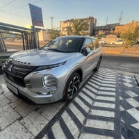 🔥 للبيع – ميتسوبيشي أوتلاندر SE موديل 2023 🔥 موجود رقمي اسفل منشور   🚗...