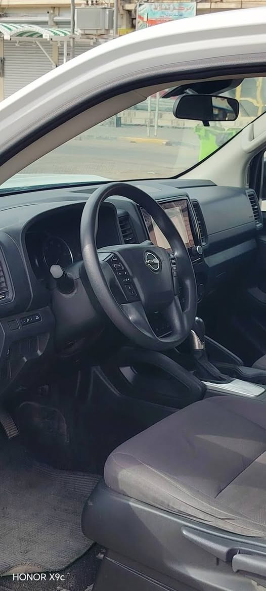 بسم الله الرحمن الرحيم
نيسان فرونتير موديل 2023
رقم بصره بسمي
٦سلندر
وارد مريكي حادثها بسيط
المكان البصره دور الشرطه قرب المعارض الجديد
السعر 195 وبيها مجال
*********** 
V6
