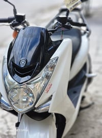 دراجة ماجستة S ياباني 2018 لد صاراها شهر من نازلة من الرمبة الدراجة كف...