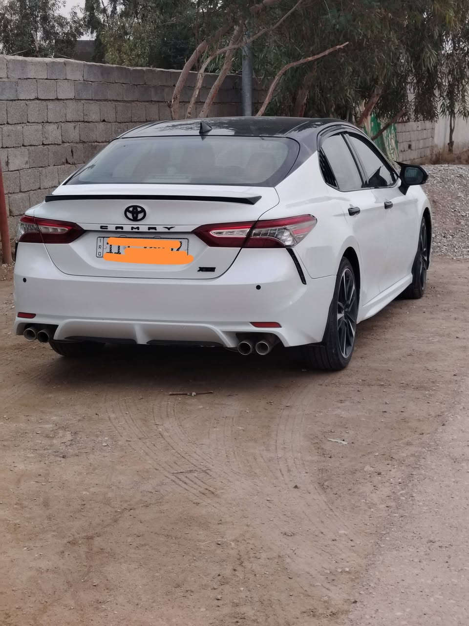 سلام عليكم
كامري xse موديل 2020
رقم بغداد بسمي
حاثه موضح بالصور 
فول مواصفات عده الفتحه
  شاشه وكامره
تشغيل عن بعد
اشاير بلمري
 تو كلر
4 سلندر
3 انضمه قياده
سايد بريك بصمه 
هوت هولد
شاحن واير لس + شحن لاسلكي
اناره داخليه + ترحيب أبواب
بصمه
كشنات كهرباء وتدفئه
 ستيرن تحكم
 مانع تصادم+تحديد مسار 
تبريد قطعتين
داخل احمر جلد
تتخم تاير جديد
سياره ماشيه 68 الف كيلو
السعر 200
مكان السياره كوت
***********
