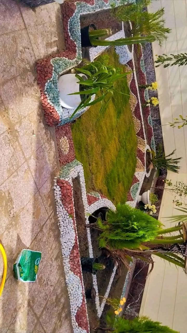 وتساب او نتصال ***********
نعمل على تصميم ديكورات الحدائق  النافورات والشلالات  وزراعت الورد بأنسب الاسعار وفي جميع محافظات العراق
