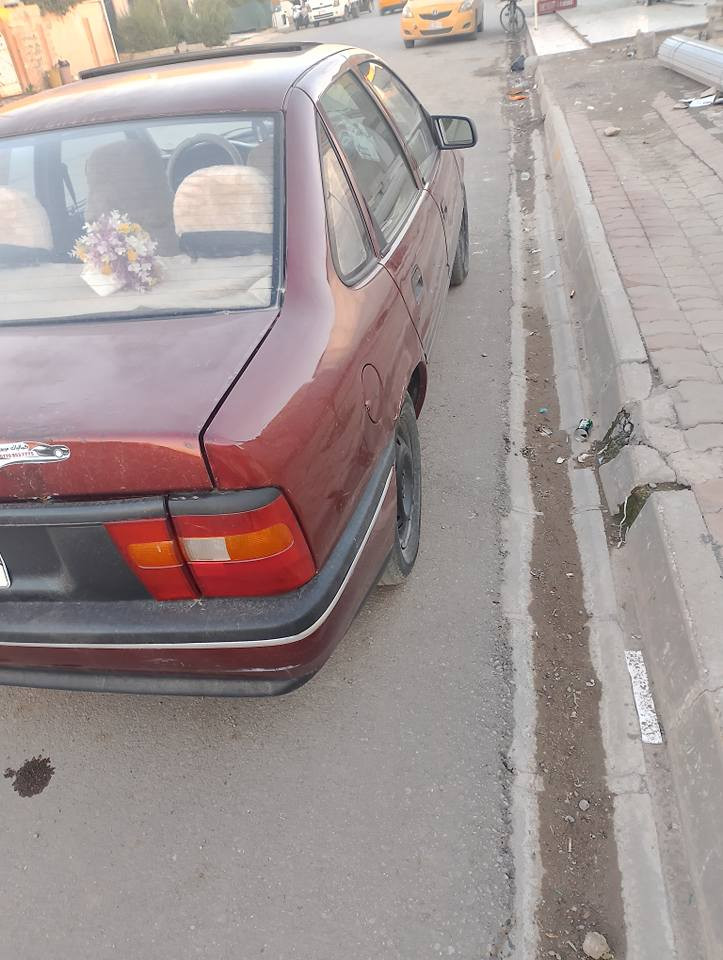 اوبل فكتره موديل 1992 حجم محرك18كير ومحرك بل شرط سنويه لحد2027 تريد وكاله تريد تحويل سعر44وبي مجال قليل ممتواجد على فيس هاذ رقمي(***********) كركوك, العراق
