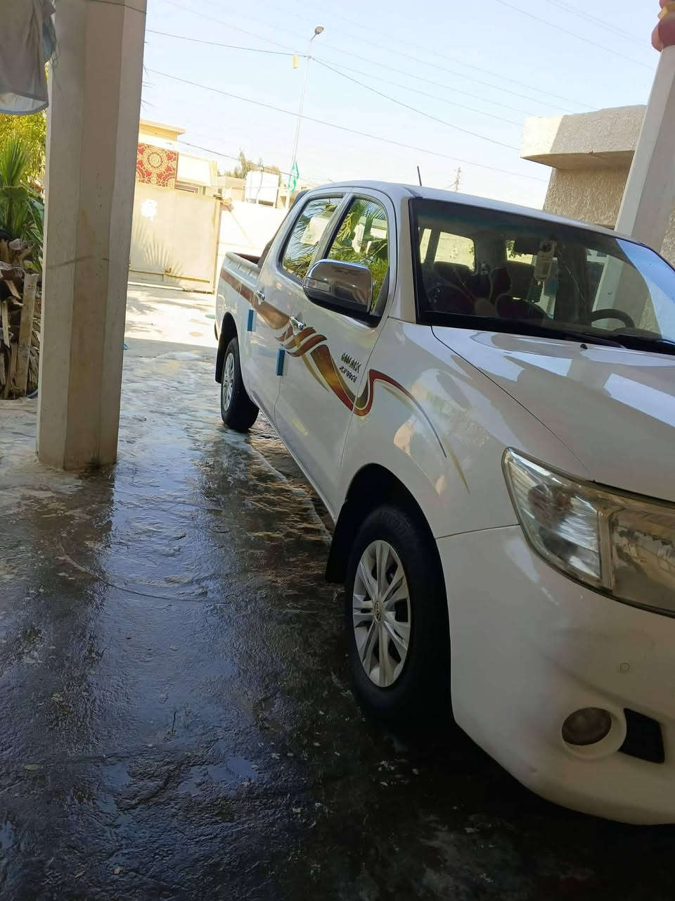 سلام عليكم سياره فلاونزه موديل 2013شاصي 19كويتي العنوان تقاطع النهروان رقم صاحب السياره ***********
