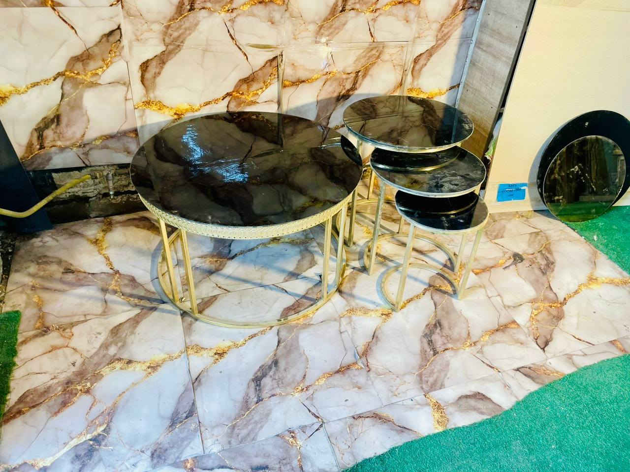 طبلات السيت 
كلهن جام اسود فقط


**إذا كنت صاحب هذا الإعلان وتريد حذفه لأي سبب، رجاءا أرسل رسالة إلى الدعم الفني**