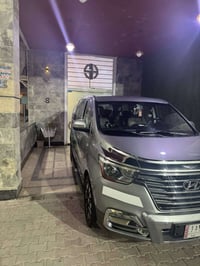 ٢١ اصل مسكر دبلو محرك بلاد سياره على وضع الشركه كفاله عامه ماعدا ربع ج...