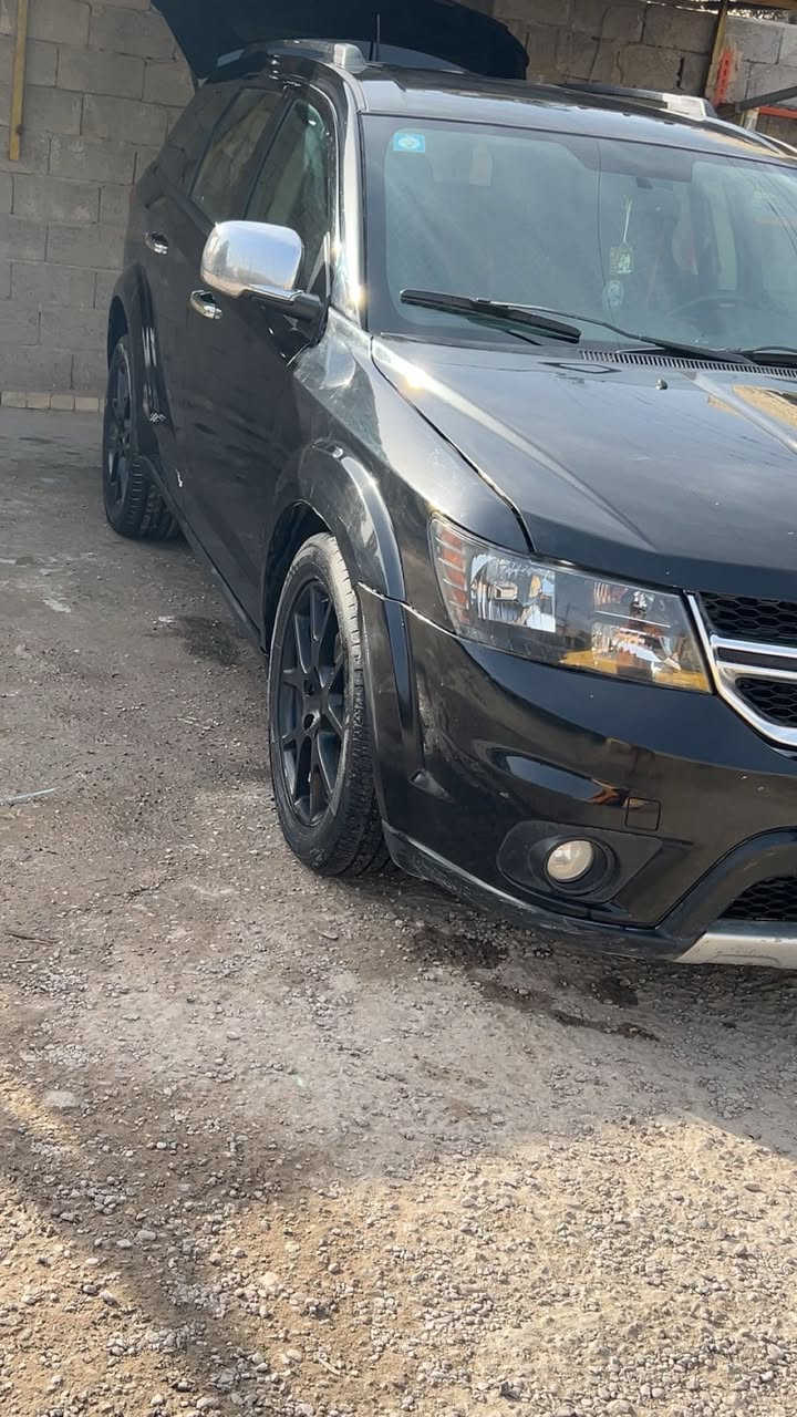 سلام عليكم سياره دوج جورني البيع ٢٠١٤  سبعه راكب ٦ سلندر ٣ قطع تبريد بيها حادث أمريكي حاملا ونص الباب الصدر وبيها صبغ احزام جماليه فول مواصلات ما عده  الفتحه سعر ١١٥ وبيها مجال حك الجيه لاستفسار *********** العنوان بغداد مداور ثاني يوم
