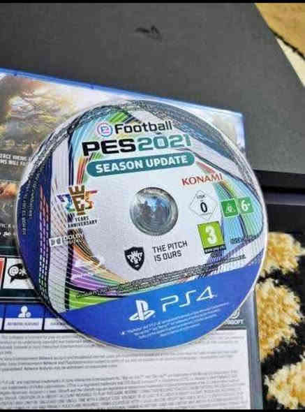 السلام عليكم بلي 4 سلم 500 كيكا
اونلاين مع جوستكين اصليات 
مع قرص بيس 21 
السعر 225
مكاني ناصرية مركز 
للاتصال ***********
