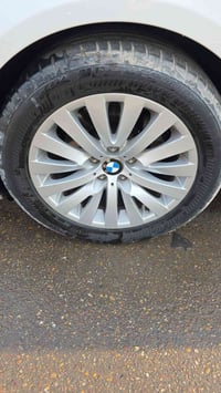 تخم ويل f01 اربع قطع للبيع مع تايرات نص عمر  ٥٠٠ الف وبيه مجال  077065...