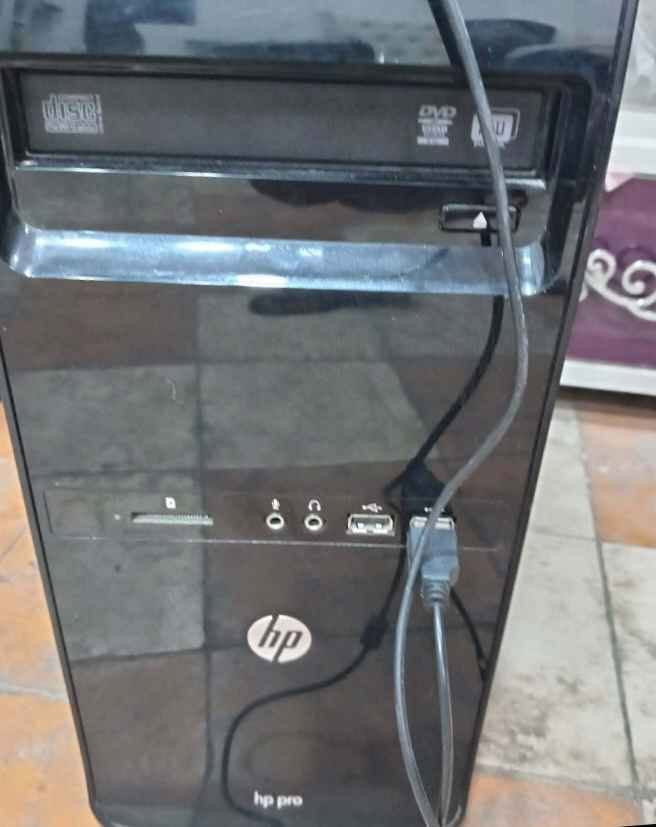 💻 مواصفات جهاز الكمبيوتر (PC Specifications)
​نوع الجهاز: HP Pro3500 Series
​المعالج (CPU): Intel® Core™ i5-3470 جيل ثالث بسرعة تصل إلى 3.20GHz.
​ذاكرة الوصول العشوائي (RAM): سعة 6GB من نوع DDR3.
​كرت الشاشة (GPU): Intel® HD Graphics (مدمج).
​وحدة التخزين (SSD): هارد Bullet 2.5" SSD بسعة 128GB (يوفر سرعة عالية في تشغيل النظام).
​نظام التشغيل: Windows 10 Pro (إصدار 64-bit).ملاحقات كيس وماوس كيبورد
شاشة نوع DELL
مراوس السعر150 وبي مجال بغداد, العراق


**إذا كنت صاحب هذا الإعلان وتريد حذفه لأي سبب، رجاءا أرسل رسالة إلى الدعم الفني**