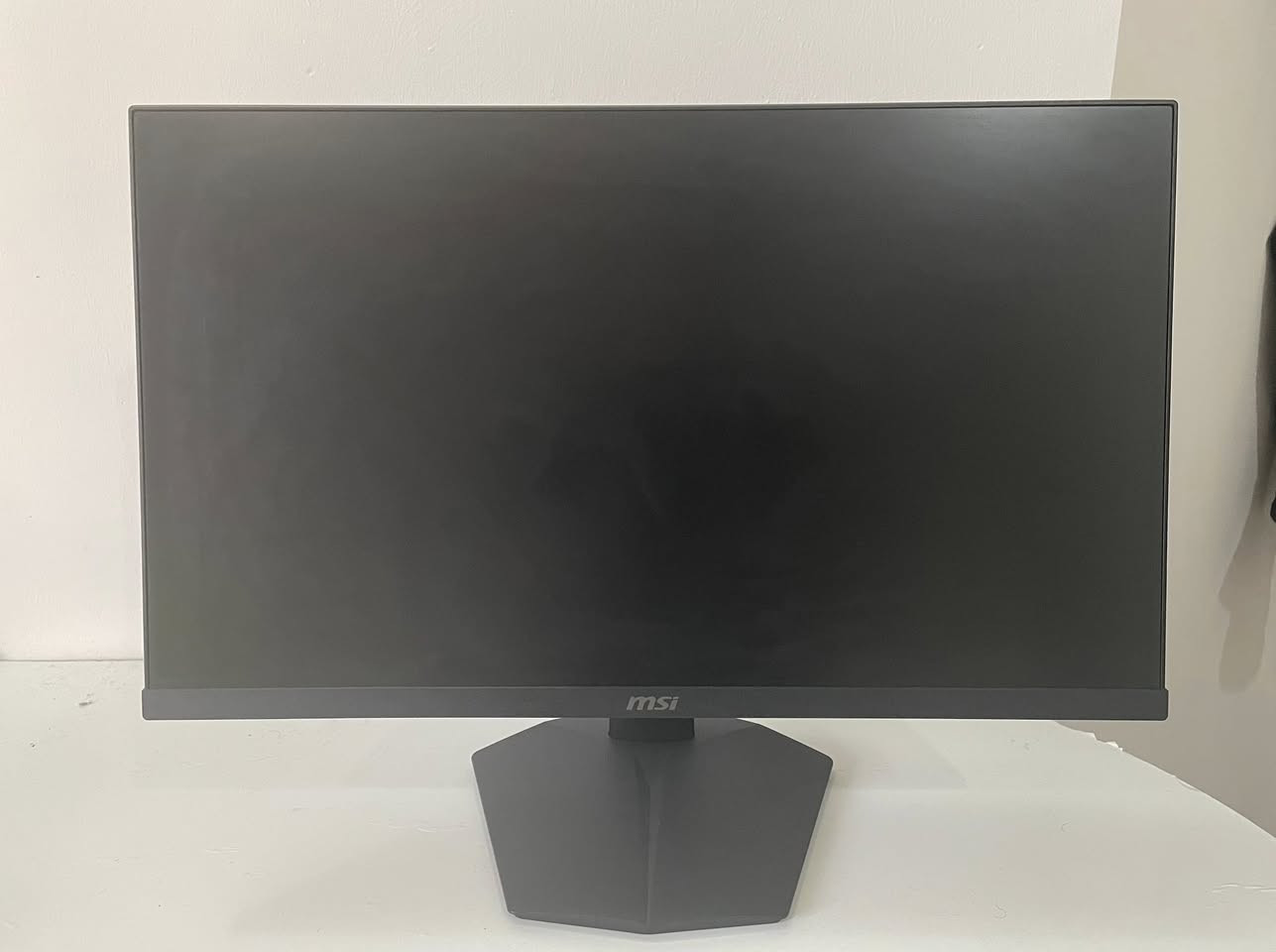 للبيع شاشة MSI G244F E2 Gaming 🔥🎮

🖥️ الحجم: 24 إنج
⚡ التردد: 180Hz
⏱️ الاستجابة: 1ms
🎨 نوع الشاشة: Rapid IPS
✨ ألوان قوية وصورة سلسة جداً
🎮 مناسبة للألعاب التنافسية و FPS
🔌 تدعم HDMI و DisplayPort
✅ تدعم FreeSync
✅ الشاشة نظيفة وتشتغل بدون أي مشاكل

السعر : 150 الف 
تواصل خاص

 
(من رخصة الادمن )


**إذا كنت صاحب هذا الإعلان وتريد حذفه لأي سبب، رجاءا أرسل رسالة إلى الدعم الفني**