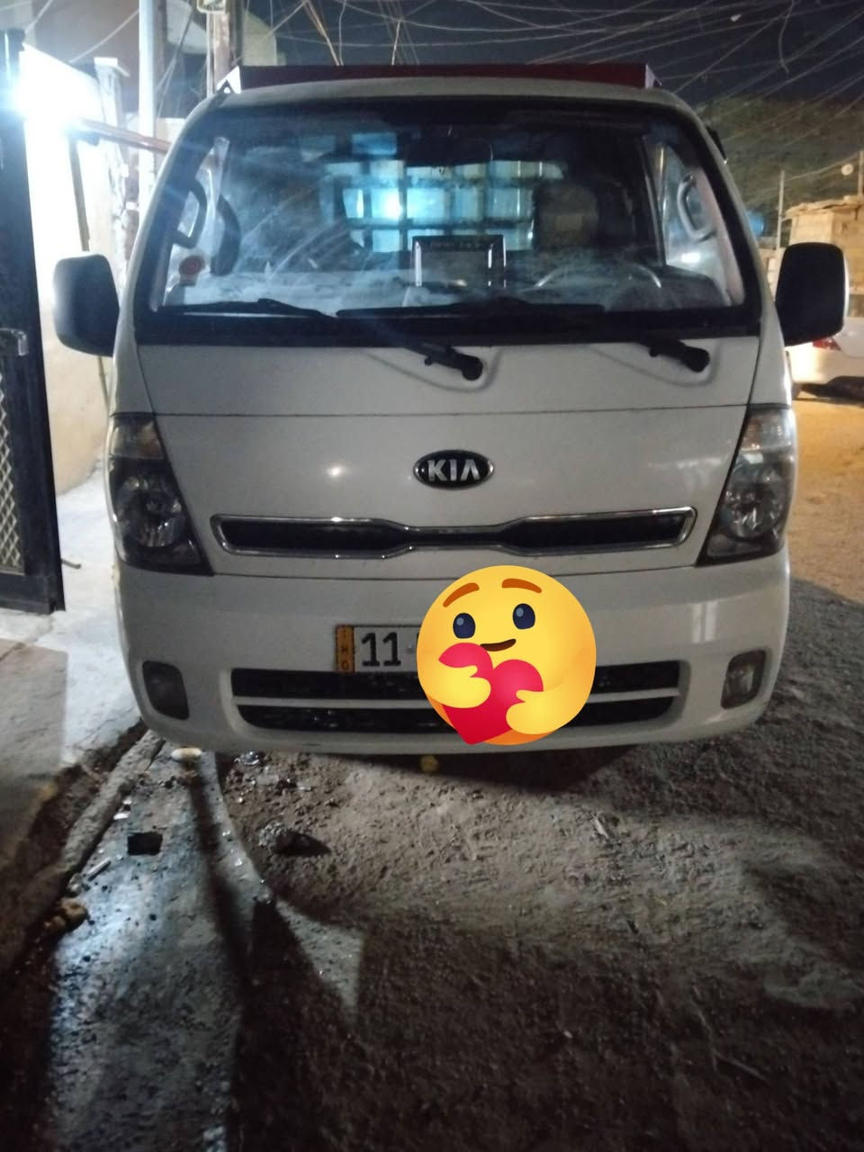 السلام عليكم كيا فحل موديل 2019 السنويه لل 29 وهزه جديده باب مبدل بها ضربه بالتنته فوق الجامه ض تاير 13 مكينه 4000 سعر 135 وبيها مجال***********
