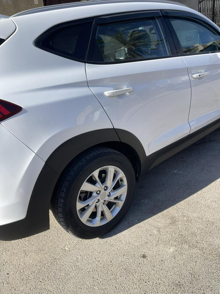 سلام عليكم توسان 2019 اللبيع ماشيه 124 ابسمي كير مكينه شاصي الغود كفاله حادثها بل منشور تخم تاير مكان بغداد السعر 165 وبيها مجال بصيط ***********
