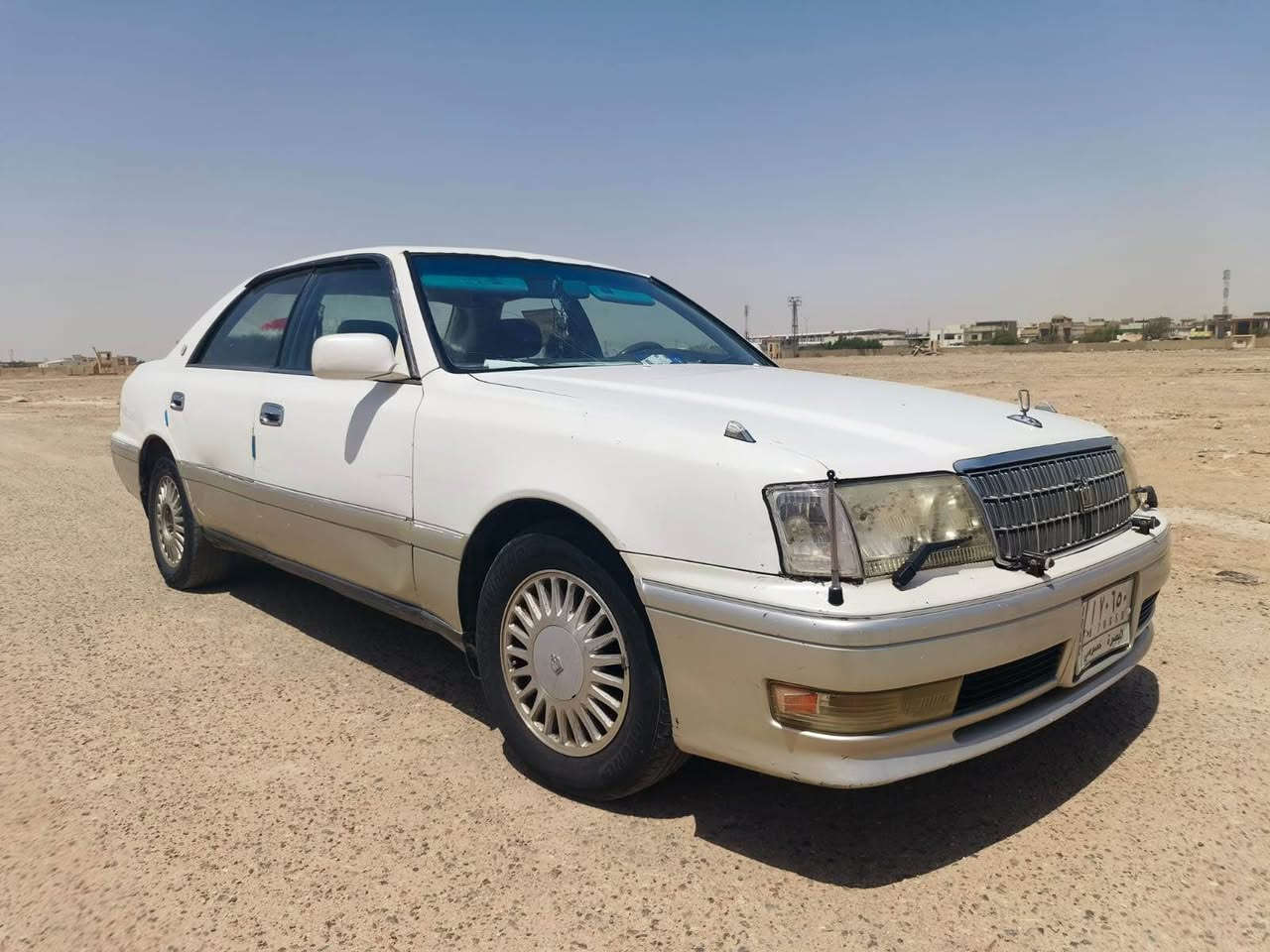 السلام عليكم
سيارة رأس الثور رقم بصرة
باسمي مشروع وطني شرط المداور 
موديل 1997
طخم تاير _حدادية جاهزة 
مكينة 2500 ديلكو 
مكان السيارة البصرة القبلة 
السعر 80 ورقة للتفاصيل أكثر اتصل على الرقم *********** شط العرب, البصرة
