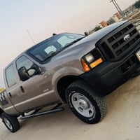 (( فورد 2007 سوبر ديوتي F-350 باور ستروك ، محرك V8 توربو گاز ، گير اوت...