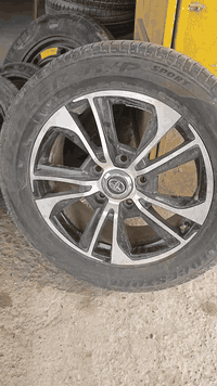 اسلام عليكم ويل لاندكروز حجم 20 ياباني اصلي وليس صيني وتايرات برجستون ياباني والله اثنينهن صارن علي 17 ورقه اني اريدهن 10 ورقت اكرر ياباني الويل والتاير
***********
