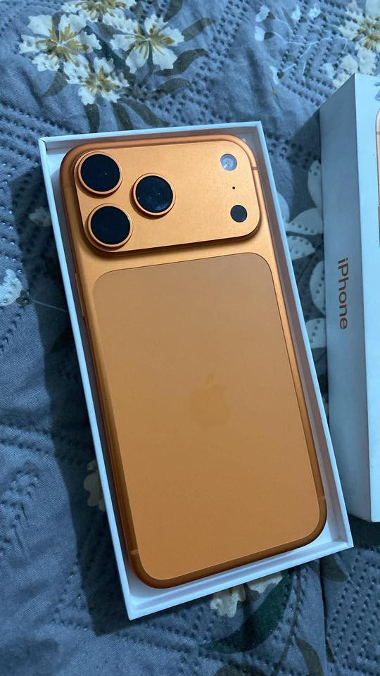 17 بروماكس مشحون 5 مرات ZA  مستعمل 3 ايام شريحه فعليه سعره قفله من الاخير 2150 مكاني غزاليه 
***********
