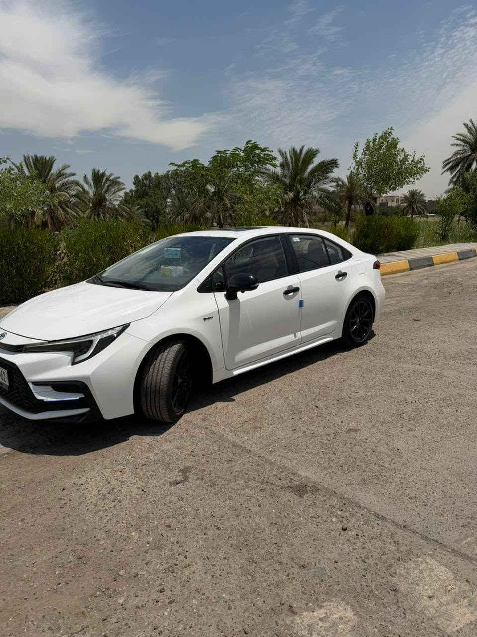 كورلا لون ابيض صدفي 
مديل 24رقم بغداد بسمي 
جيار داخل احمر كشن جلد 
كشن كهرباء 4 كامرات 
ماشيه 28 
سعره 157 وبيه شويه مجال 
مكفوله كفاله عامه 
مكان مجمع بسمايه 
***********
