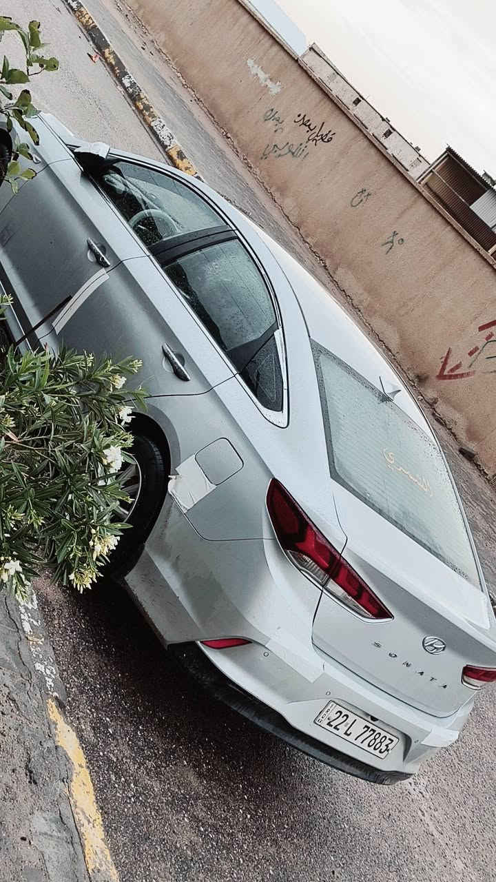 سلام عليكم.. سياره سونته مديل 21.. وارد كوري مكينه 2000 دوش سياره كفاله ماعدا قطعتين كلير بكوريا سياره كفاله تخم تاير تدفئه تبريد كشنات كهربائية خط واحد بانزين ماشيه 74.. سياره جديده ***********..... بل عافيه لي ياخذها
