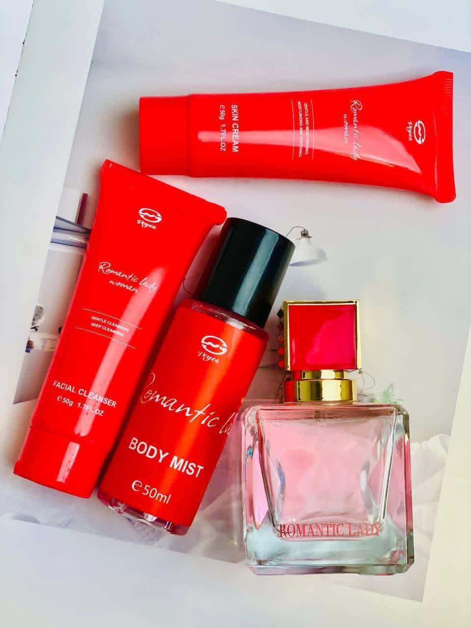 ❤️بكج عطور رباعي ❤️
🪭سيدة الرومانسية 🪭                 
يتكون من عطر +سبلاش
+شاور +لوشن
#الحجزوالاستفسارخاص
واتساب.  ***********
