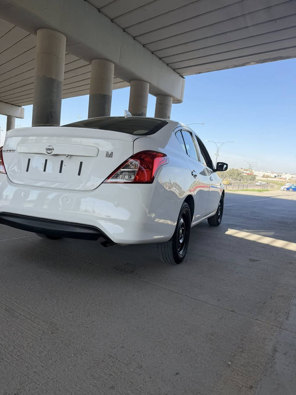 نيسان صني موديل ٢٠٢٤ 
هندي 
ضرر السياره بابين صبغ بدون دواخل 
ماشيه ٥٩
رقم كاتي وياها ٩٠يوم
مكان السياره كركوك 
سعر ٩٨وبيها مجال


**إذا كنت صاحب هذا الإعلان وتريد حذفه لأي سبب، رجاءا أرسل رسالة إلى الدعم الفني**