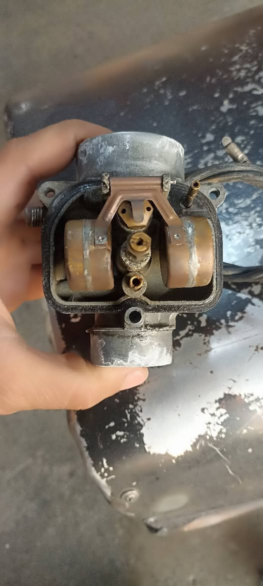 السلام عليكم وين ديسك تركي بنقص اربع سيام صينيه عدله بوربرينات دك حصر كابريتر الماني شغاله ونظيفه منزل لها بوشه بيها نقص برقي سلولي ابيحن شلع سعرهن 120 العنوان الانبار الفلوجه *********** بي واتساب
