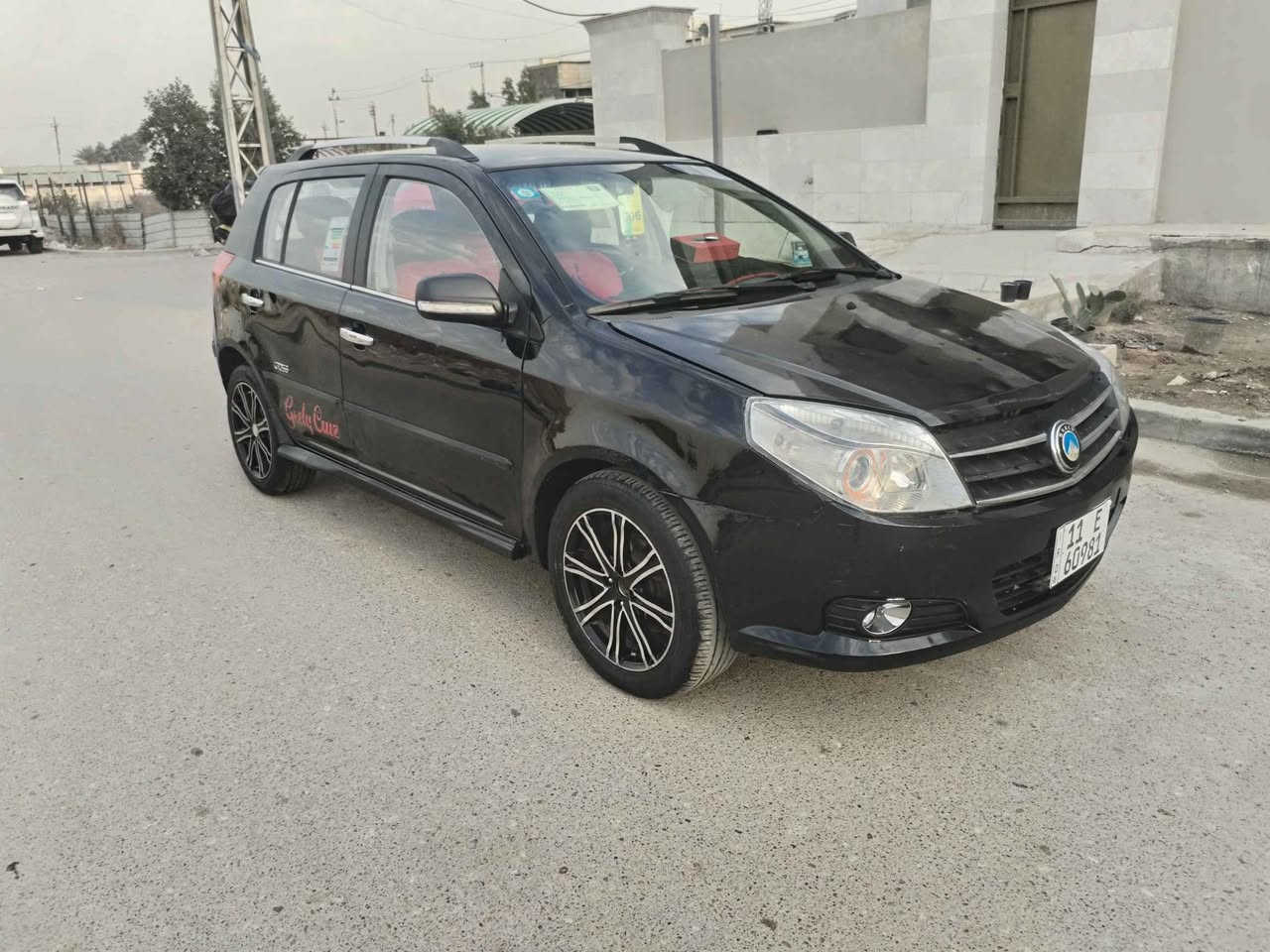 جيلي كروز ٢٠١٣ للبيع سياره جاهزه مكينه وكير كفاله دواخل حلوه كشر حلو بدون حادث تخم تاير   سياره بااسمي سنويه جديده تحويل مباشر العنوان البياع *********** السعر ٤٣ بغداد, العراق
