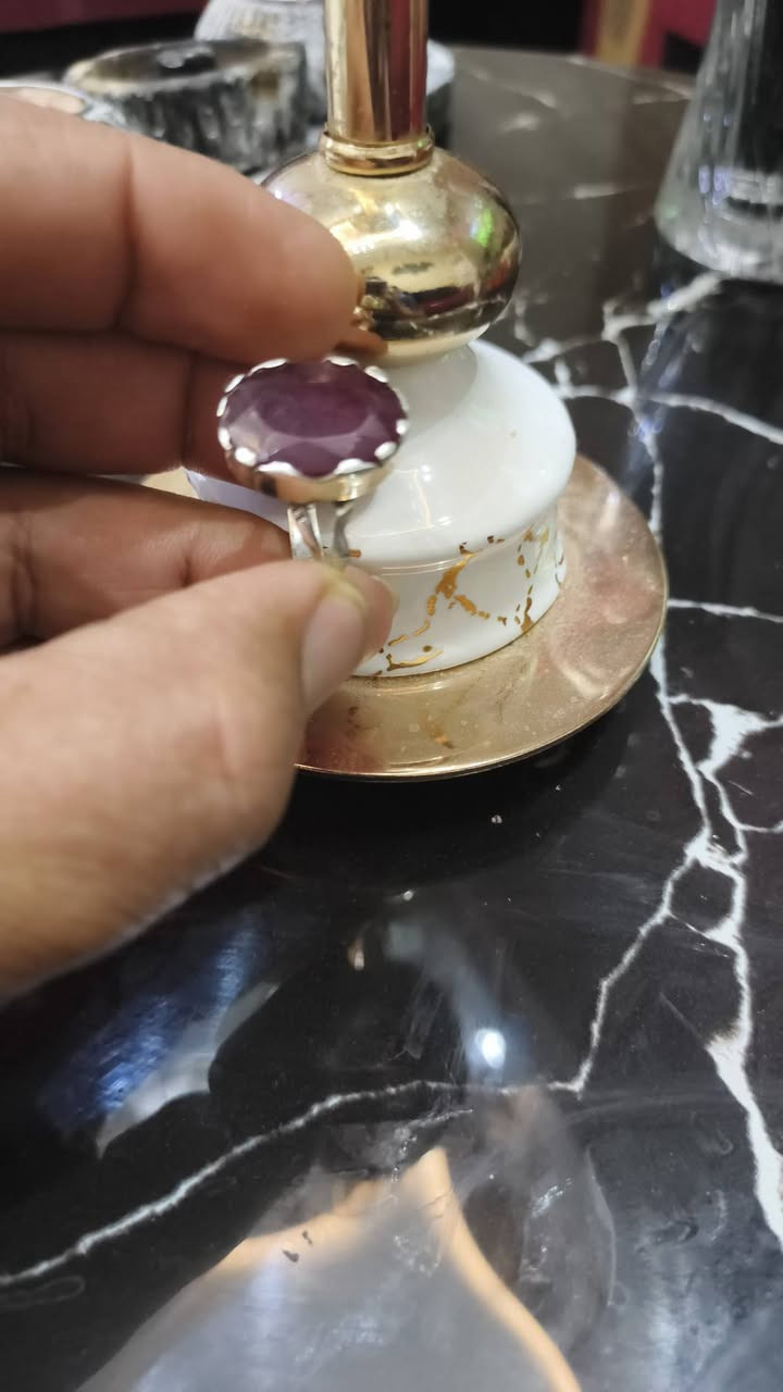 السلام عليكم اخوان ياقوته للبيع ***********بابل

