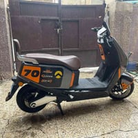 دراجه شحن gr70 سرعه 85 نضيفه بيه شويه شخوط 07706930386