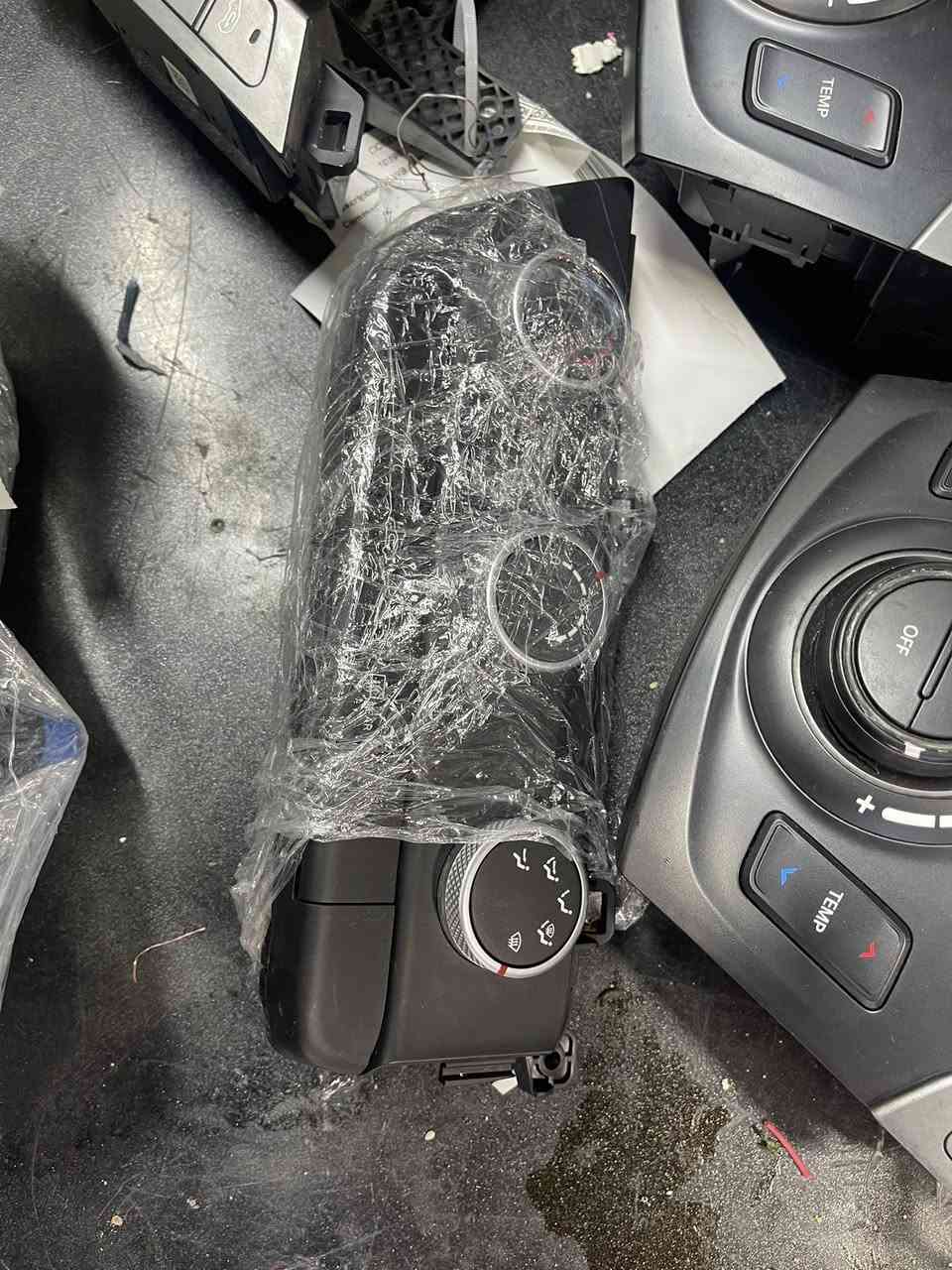 سلام عليكم يتوفر بورد تبريد  كافه الموديلات بغداد ابو دشير الحي الصناعي ***********
