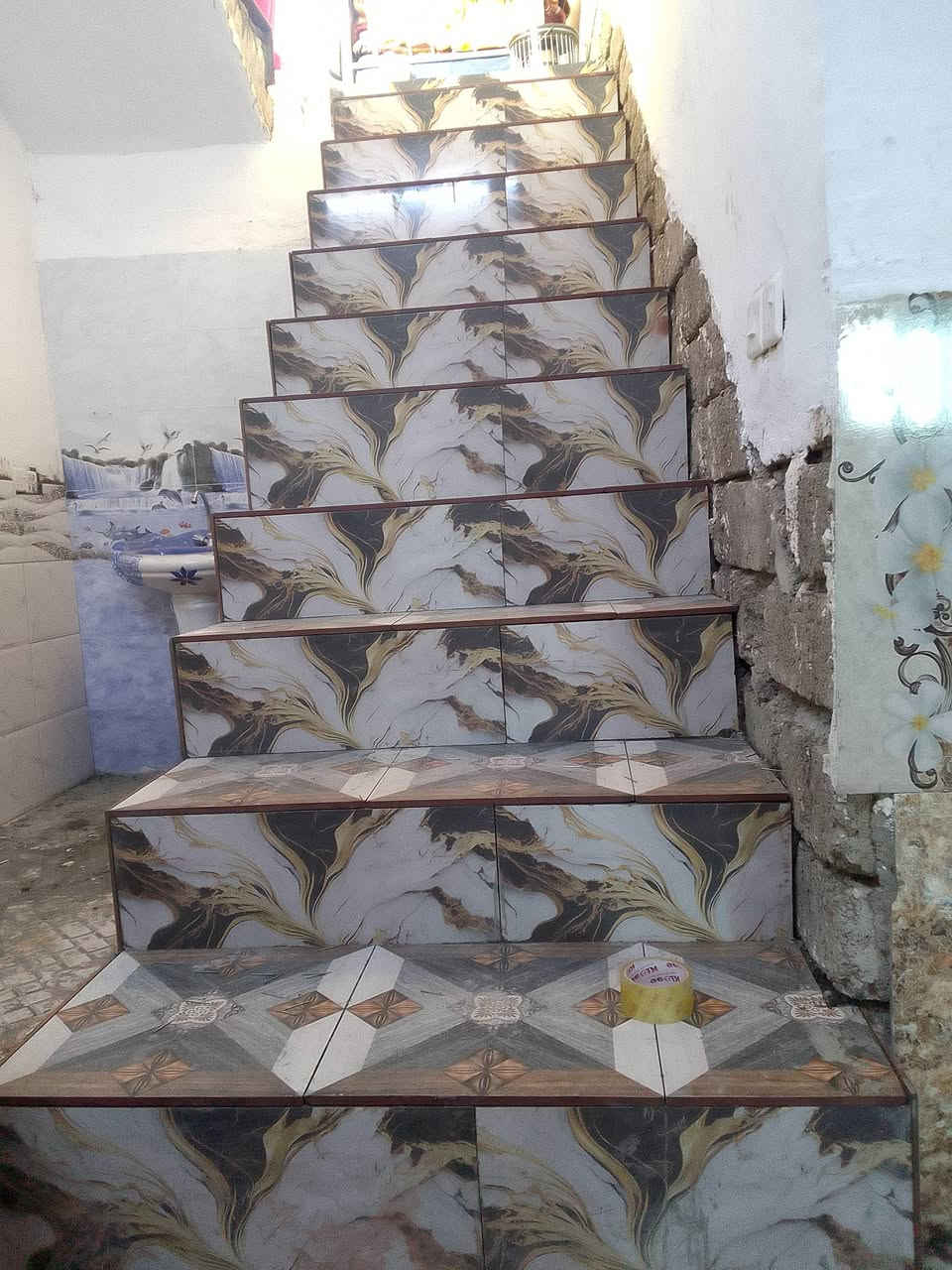 كادر سيرامك متفرق شغل هندسة الرقم ***********
