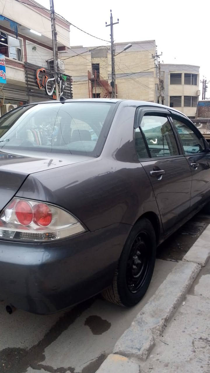 بسم الله الرحمن الرحيم
لانسر للبيع  سياره مكفوله  اكرر مكفوله برغي مابيها نقص 
مكينه كير دواخل تبريد تاير صدر اماميخلفي كله مكفول ماشيه 
(150 الف حقيقي)
مال جناي والي تصيرمن نصيبه   بالعافيه  
وهاي الصور تحكم والحقيقه احلا من الصور  والي يحب يستفسر اكثر ‏‪***********‬‏ واتساب ٢٤ ساعه  مكان السياره بغداد  الكرخ
