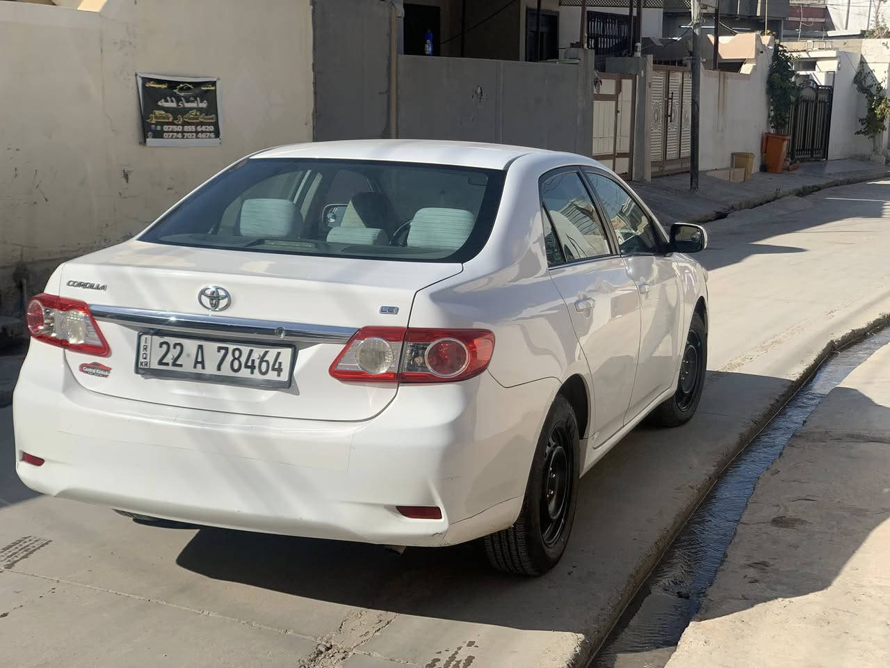 کرۆلا 2013 Corola
کرۆڵای مۆدێل ٢٠١٣

ئەمریکی

گێر ئۆتۆماتیک

ڕەنگ سپی ڕەقەم هەوڵێر

١٥٢ هەزار رۆشتوە

تەبریت سارد و گەرم بەشەرت

لێدراو شتی نیە 

جگەلەوەی ( سەقفەکەی شوختێکی پیدی ئاری هەیە  لەگەڵ ئەو قاپو قوپەی خەتی سورم لیداوە

سەر سنوقەکەی پەمپە بێ لێدراو )

گێرو مەکینە بەشەرت

نرخ 149 وەرەقە تەنها فرۆشتن 

***********

***********
