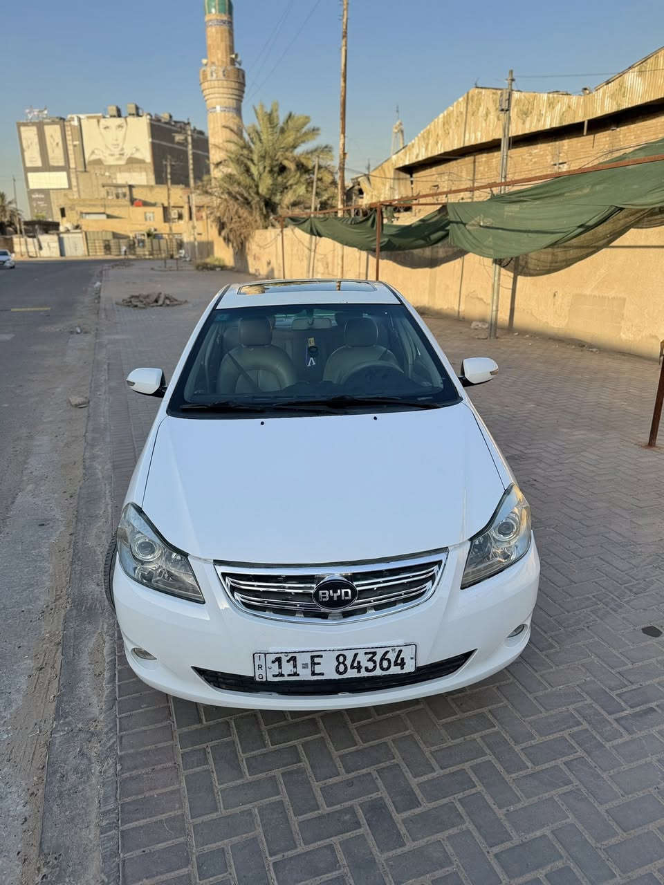 السلام عليكم من رخصة الادمن 
Byd G3 مكينة محوره كورلا 1800 المرغوب السياره ضربتها جاملغ مال صفحة سايق وخشم بنيد مصبوغه حزام جماليه كير ومكينه وتبريد كفاله صدر السياره امامي خلفي جديد السياره حلوه ومرتبه مال بيت مصفره غرامات موديلها 2013 فتحه السعر 57 وبيها مجال بسيط المكان القاهره يم جامع النداء رقم التليفون ***********
