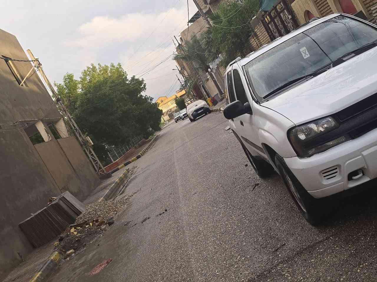 السلام عليكم بلايزر ٢٠٠٥ مزاد شرطه واسط صاحبها الي بأسمه الكتاب من واسط محرك كير تبريد كهربائيات شغاله بيها نقص كلش قليل حداديه كلها جديد  مكاني واسط الكوت السعر ٦٠ وبيها مجال السياره (بدون رقم)  ***********
