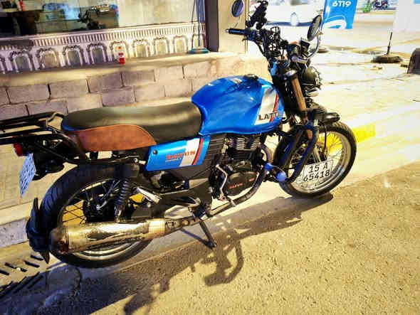 للبيع دايوان لايتي موديل ٢٠٢٢ مرقمه انبار باسمي الدراجه ما ناقصها شي مكاني الفلوجه السعر ٢١٠٠وبيها مجال  الرقم ***********
