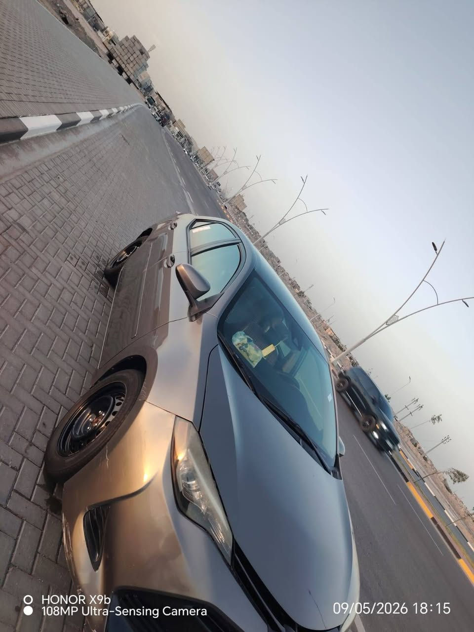 سلام عليكم كورلا 2019 جاهزه ونضيفه سياره حلوه... بيها 3 قطع بدون ايرباك .... السعر 130 بيها مجال .... للاستفسار اكثر اتصال ع رقم ***********
