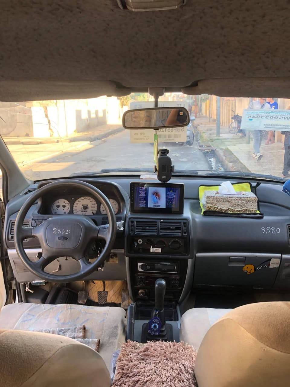 السلام عليكم مستبوشي للبيع موديل (93)المحرك معمر قبل شهر والكير شرط (كابون) بانزين بيها رقم ألماني تدفئه وتبريد شغاله وشرط التحويل السعر (40) الرقم ***********..***********  إذا شراي خابر وتدلل.
