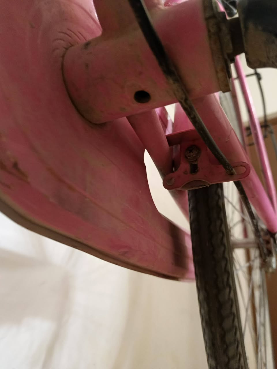 السلام عليكم بايسكل للبيع ياباني حجم 26 ولونه وردي باله مو تجاري السعر 100 والمكان كوت زين القوس راسلني وتدلل


**إذا كنت صاحب هذا الإعلان وتريد حذفه لأي سبب، رجاءا أرسل رسالة إلى الدعم الفني**