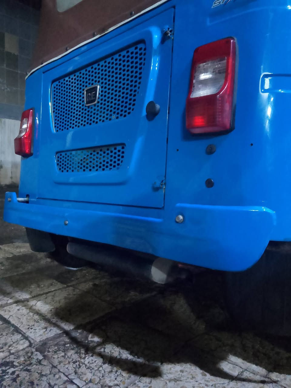 سلام عليكم تكتك البيع 2022 8 بيه طخه خفيفه بل لغد بارد كفاله من ضربه وصبغ الله شاهد التكتك خير من الله  *********** مكان الشعب
